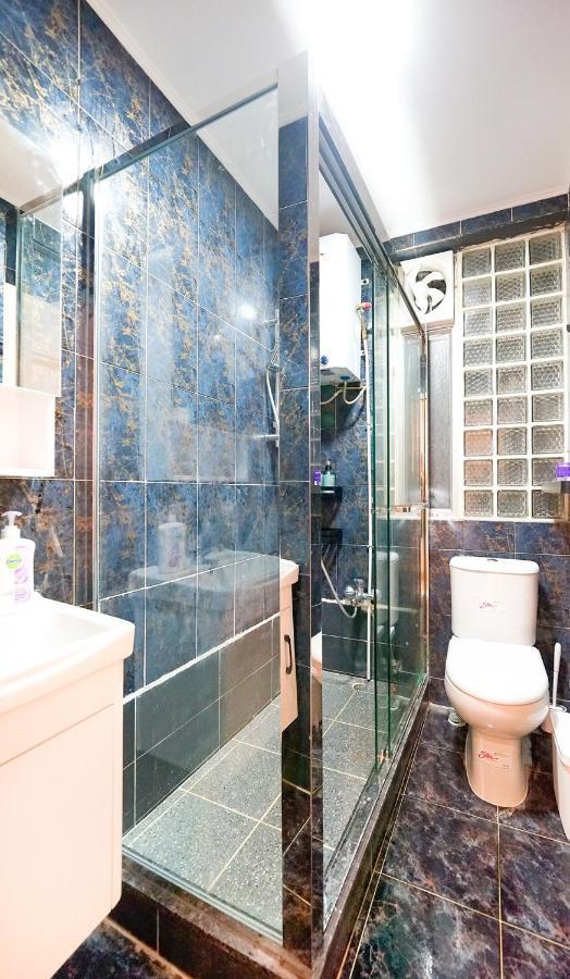 Shared Room At Lockhart Road 414 香港 エクステリア 写真